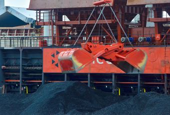Новые суда увеличат экспорт угля на Сахалине