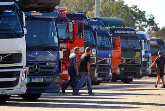 Польские автоперевозчики недовольны российскими приграничными службами